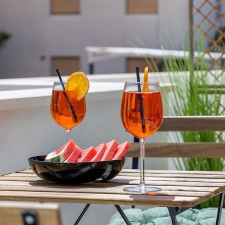 Bonaca Apartments With Terrace And Private Parking Kaštela Zewnętrze zdjęcie